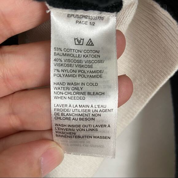 Lord & Taylor Women's Color Block Sweater Size Small - Picture 4 of 6